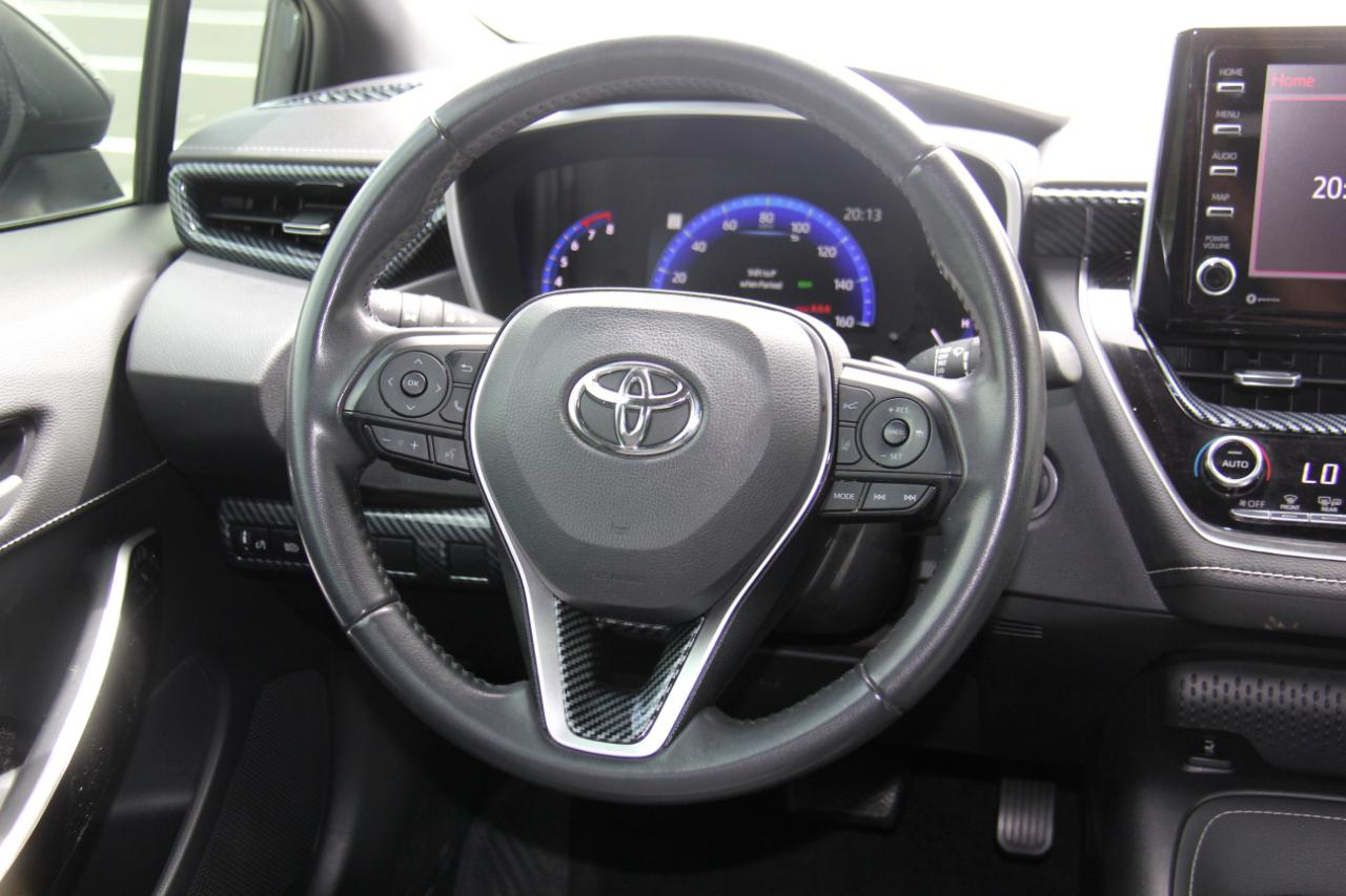 Toyota Corolla XSE Hatchback CVT 2022