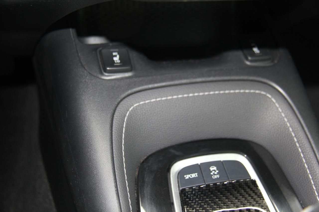 Toyota Corolla XSE Hatchback CVT 2022