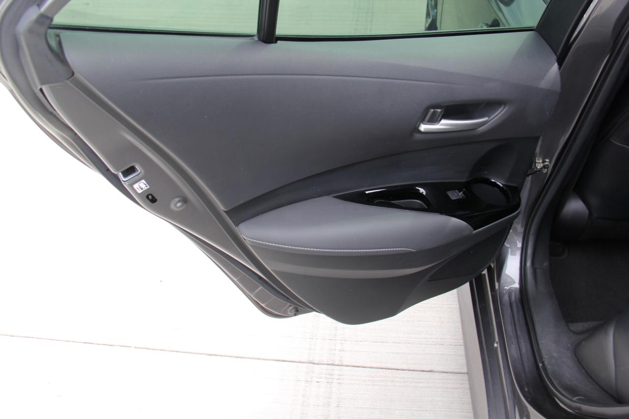 Toyota Corolla XSE Hatchback CVT 2022