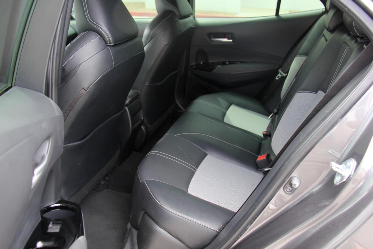 Toyota Corolla XSE Hatchback CVT 2022