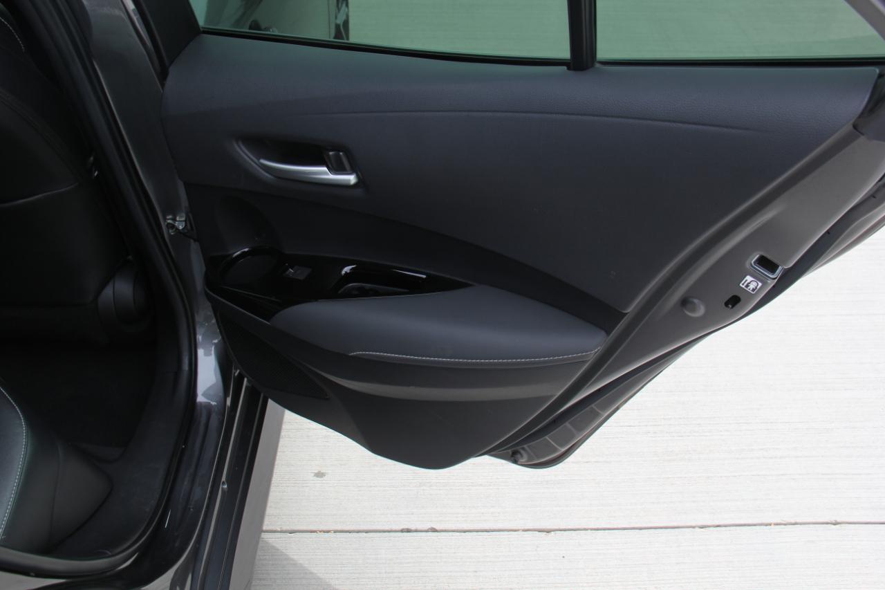 Toyota Corolla XSE Hatchback CVT 2022