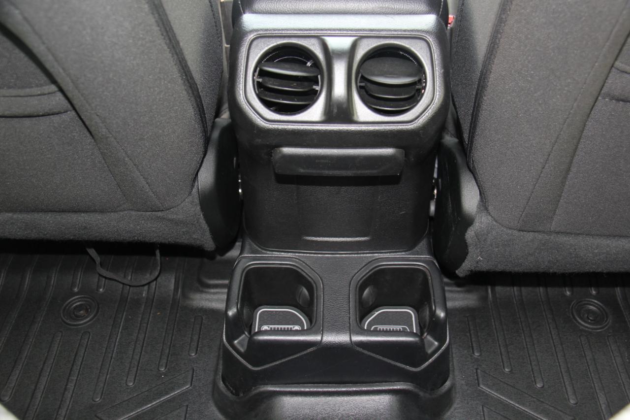 Jeep Wrangler Unlimited Sport 2020