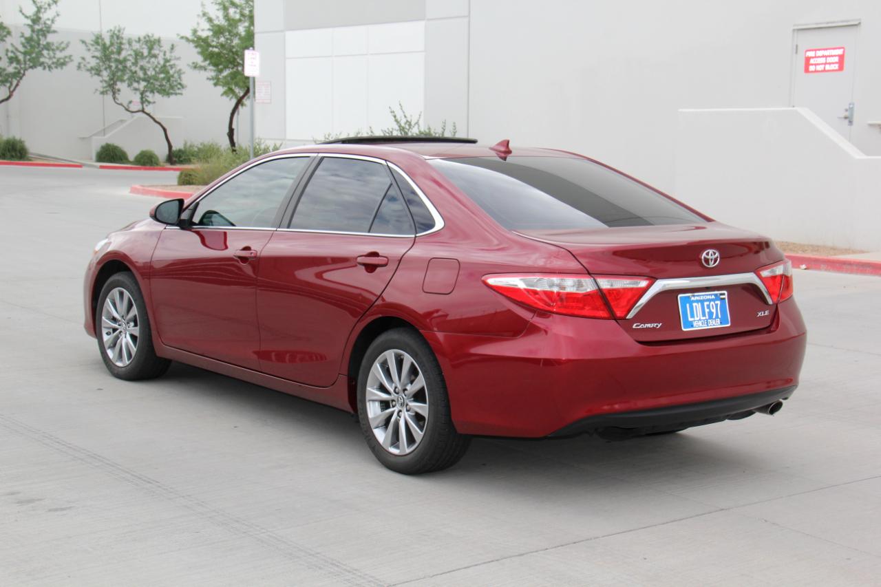 Toyota Camry XLE 2017