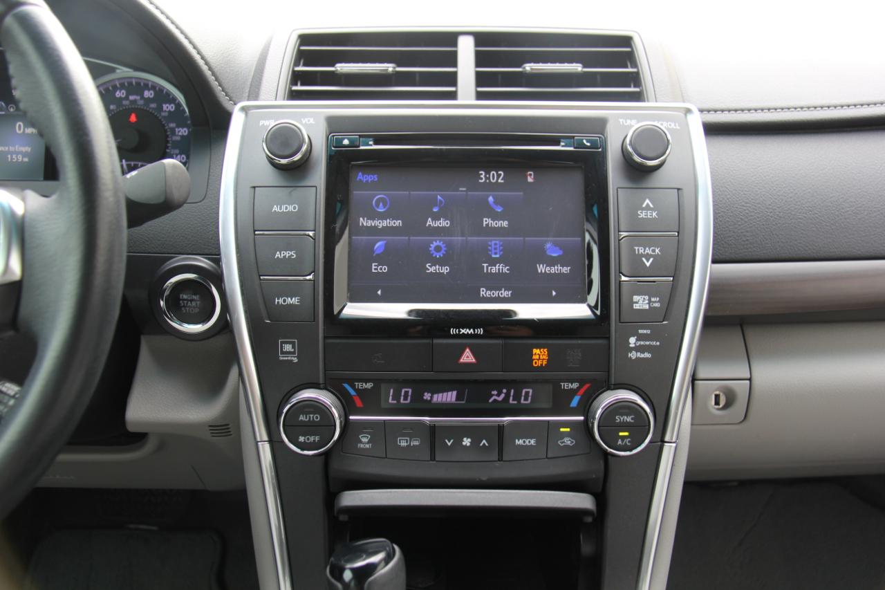 Toyota Camry XLE 2017