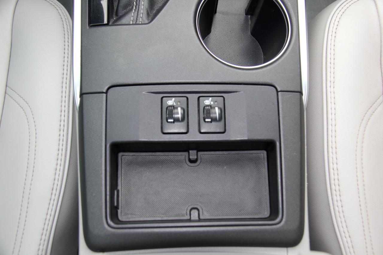 Toyota Camry XLE 2017