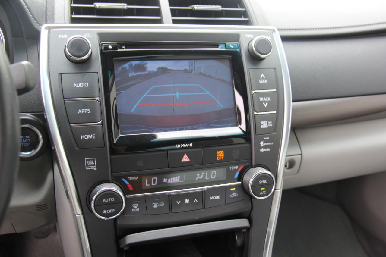 Toyota Camry XLE 2017