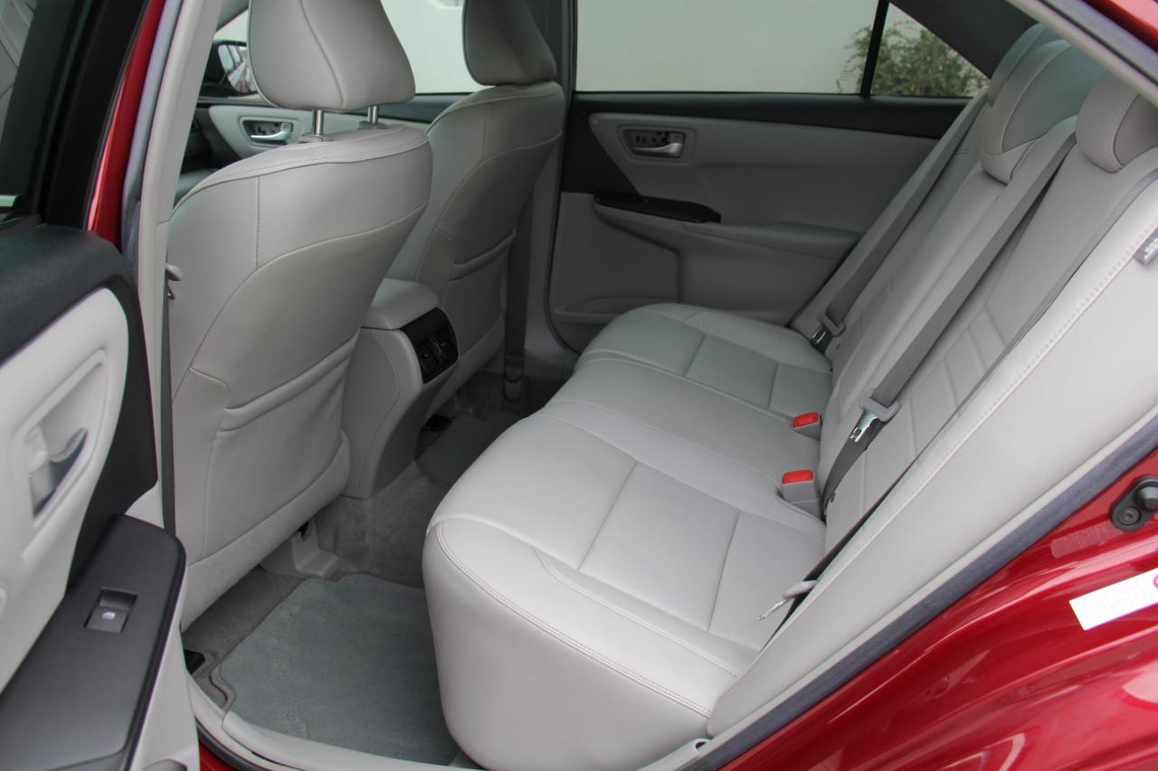 Toyota Camry XLE 2017