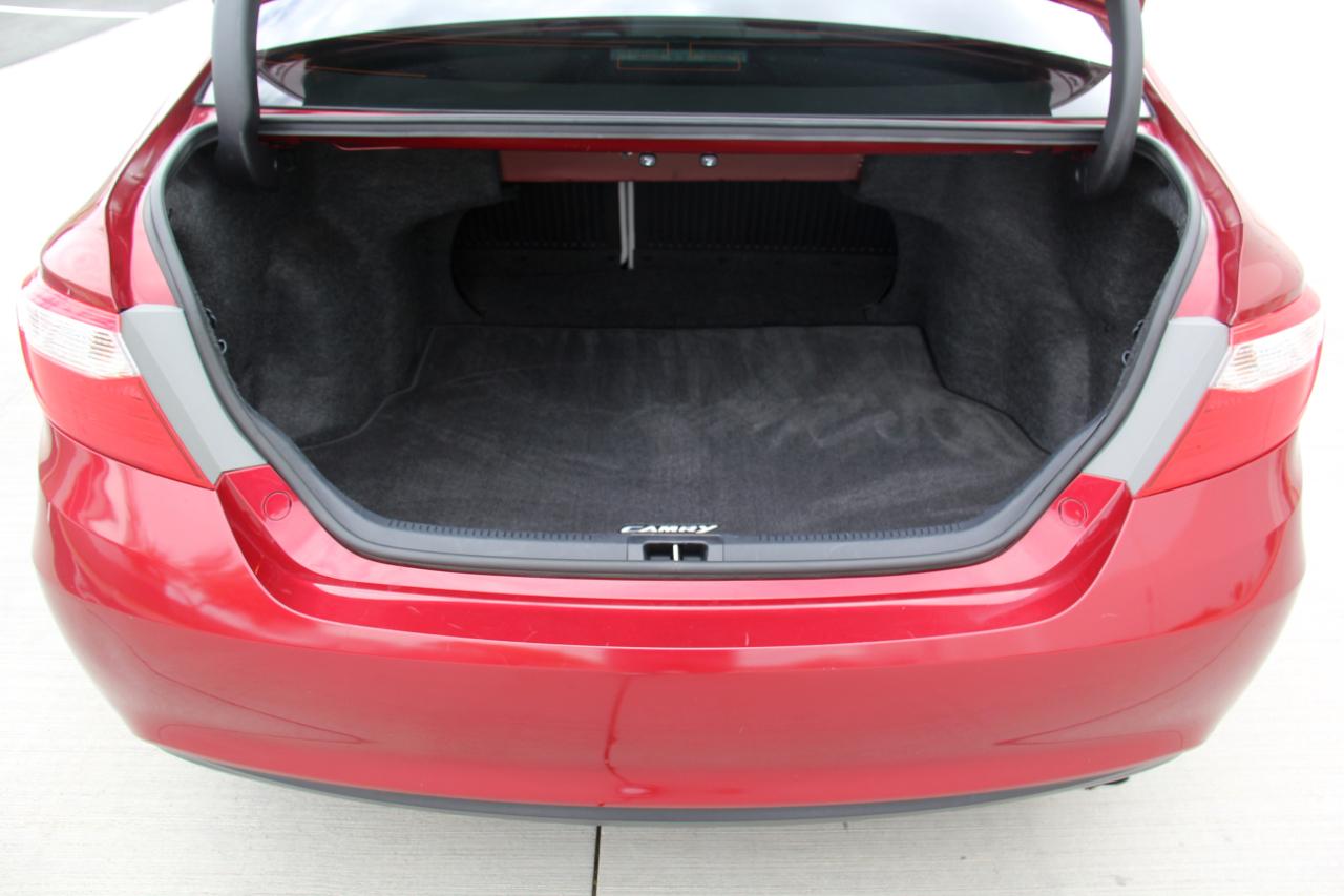 Toyota Camry XLE 2017