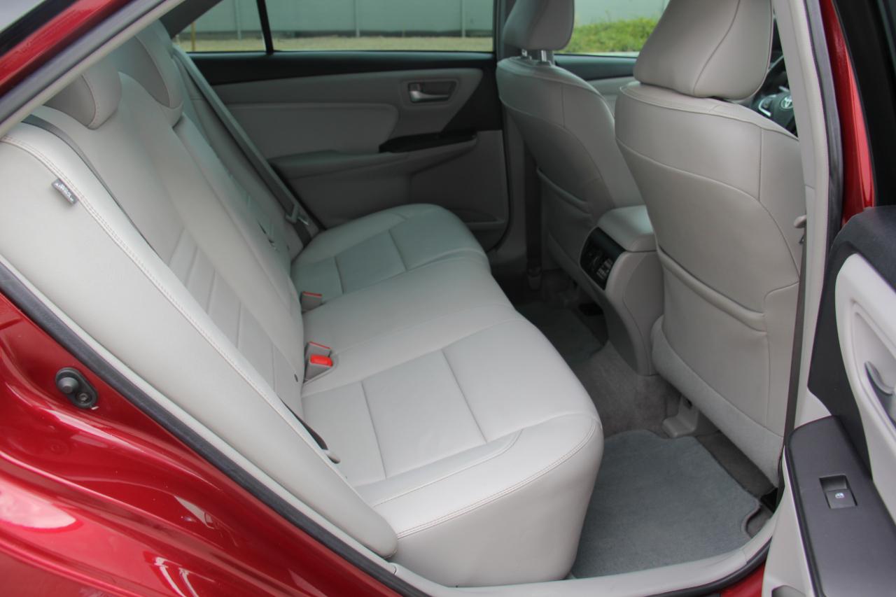 Toyota Camry XLE 2017