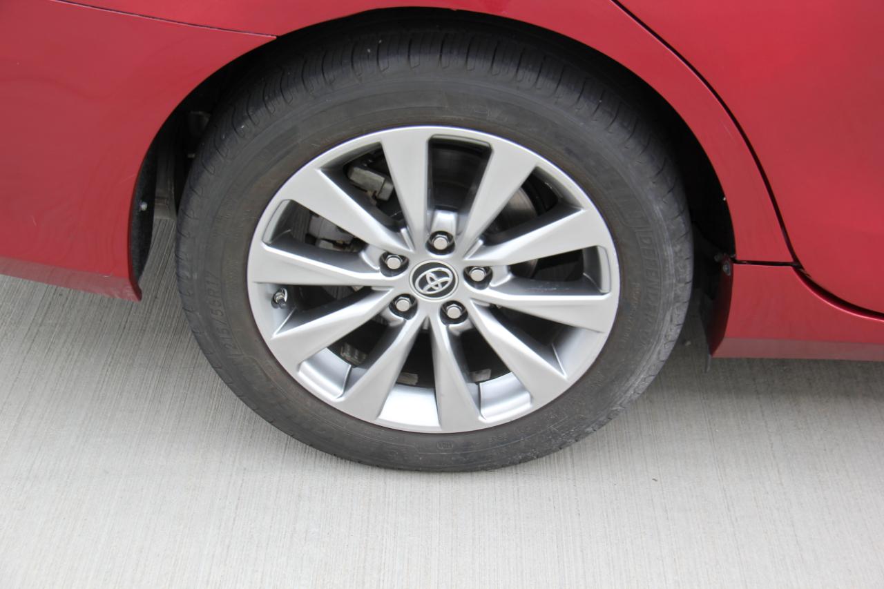 Toyota Camry XLE 2017