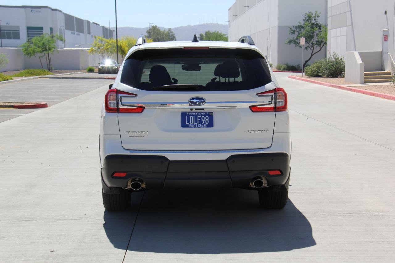 Subaru Ascent Premium 2025