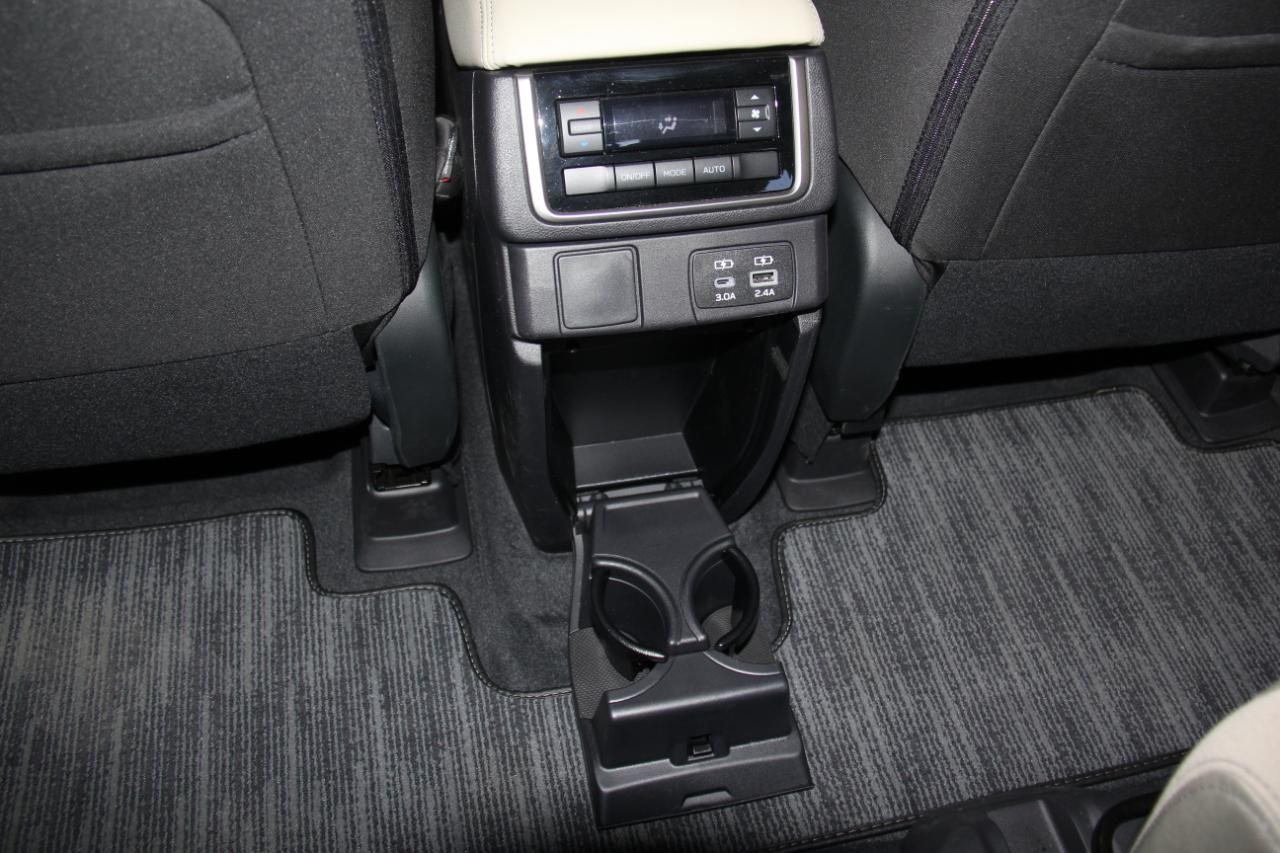 Subaru Ascent Premium 2025