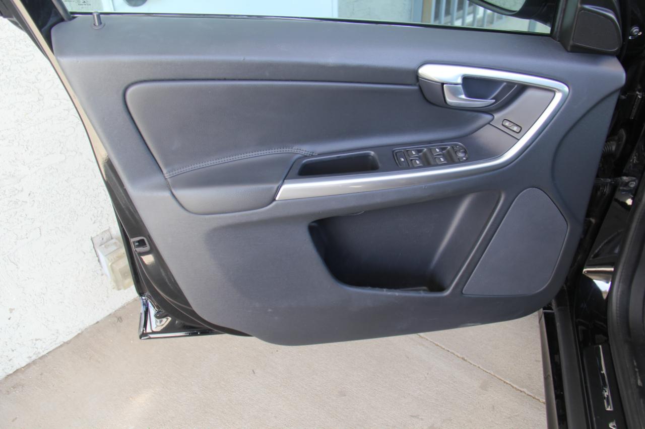 Volvo XC60 T5 Drive-E Premier FWD 2016