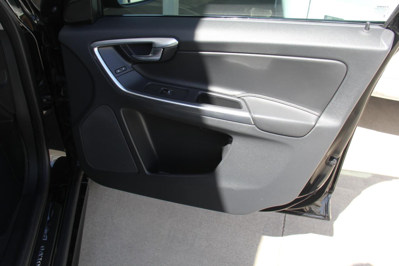 Volvo XC60 T5 Drive-E Premier FWD 2016