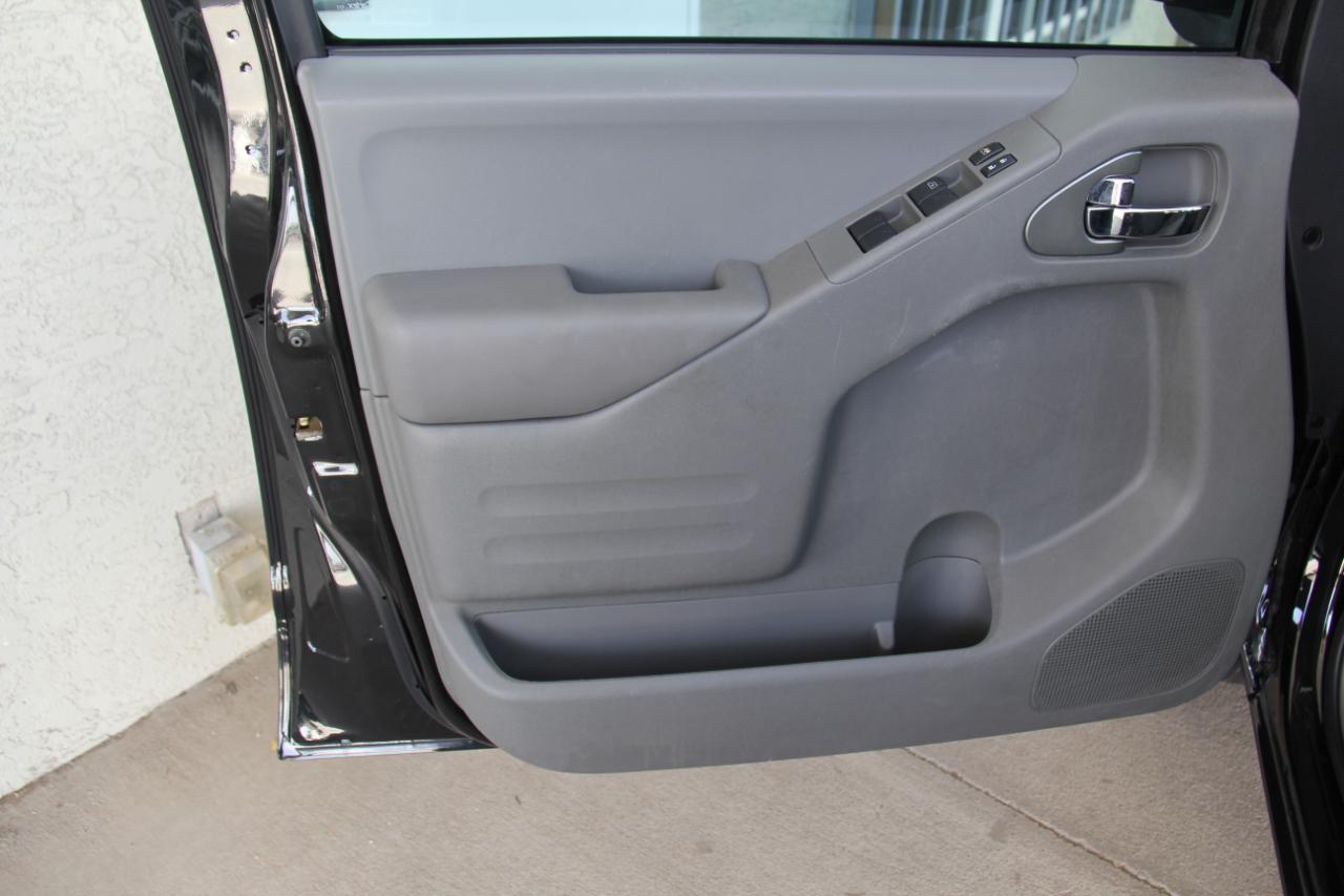 Nissan Frontier  2019