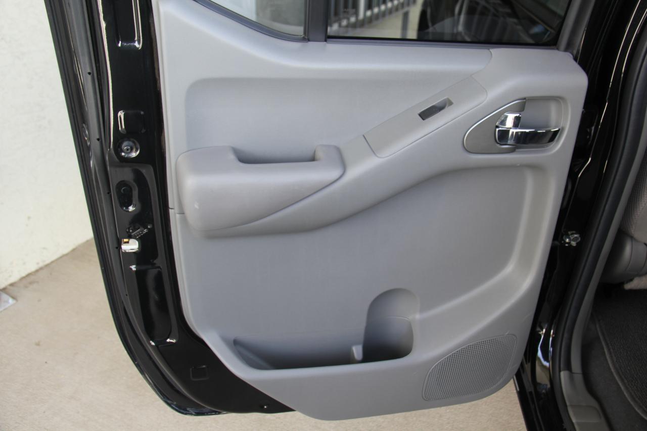 Nissan Frontier  2019