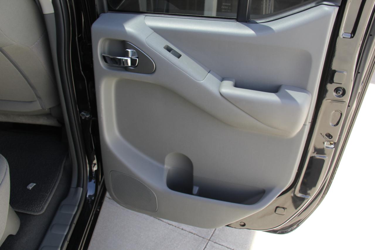 Nissan Frontier  2019