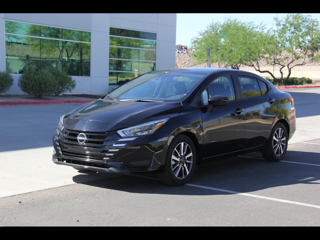 Nissan Versa SV 2025