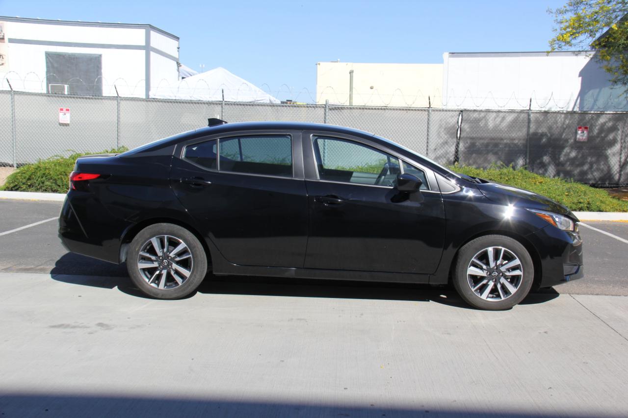 Nissan Versa SV 2025
