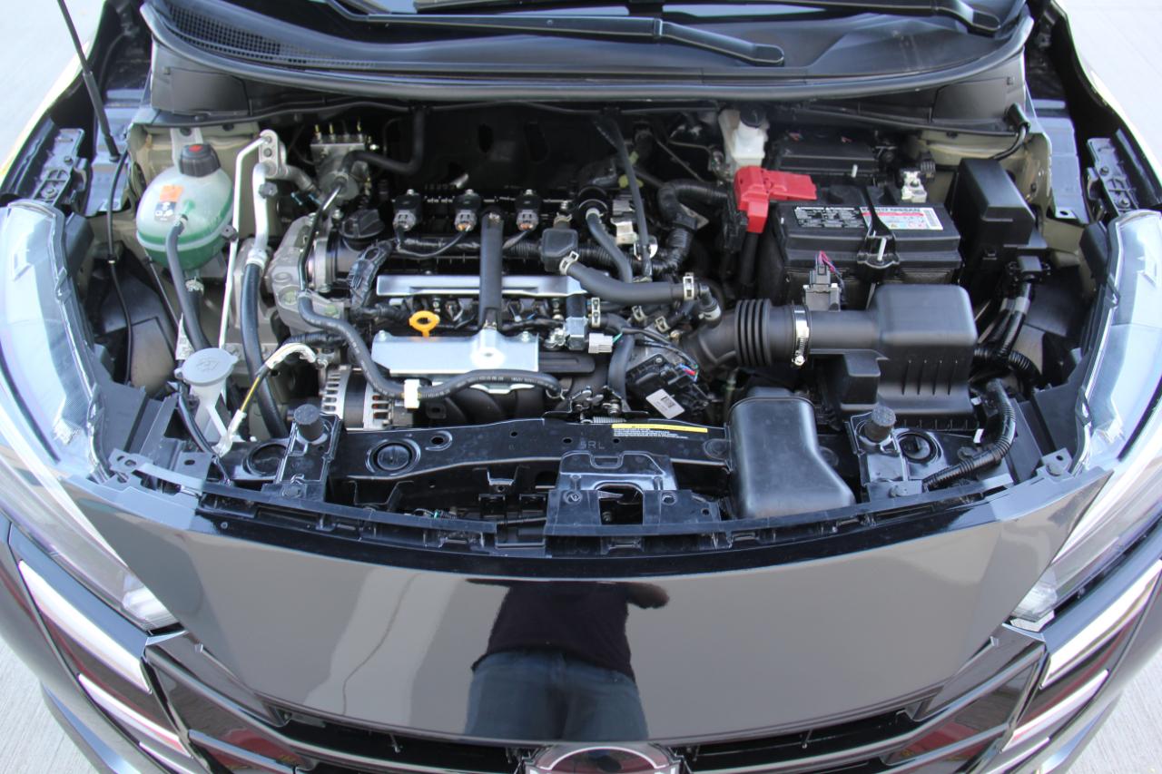 Nissan Versa SV 2025