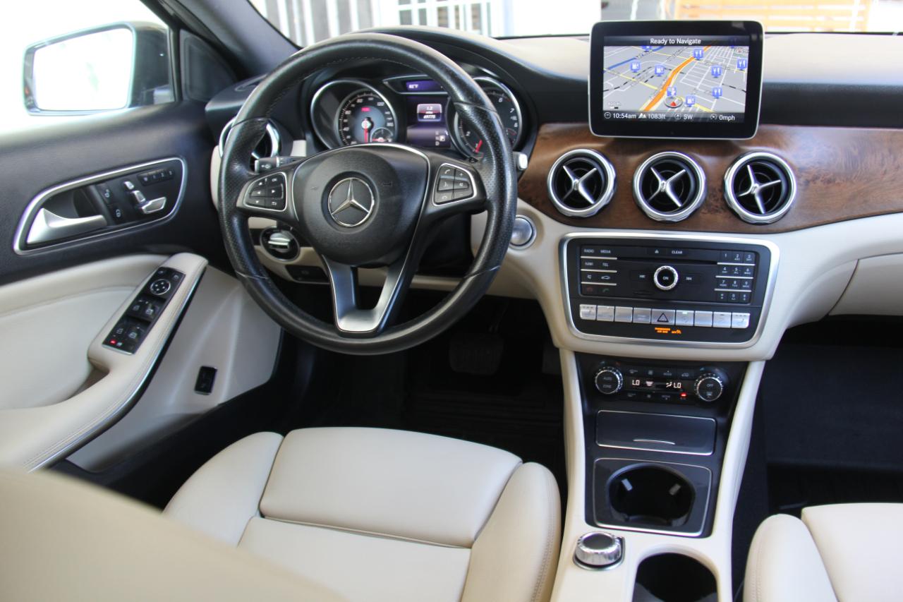 Mercedes-Benz GLA-Class GLA250 4MATIC 2018