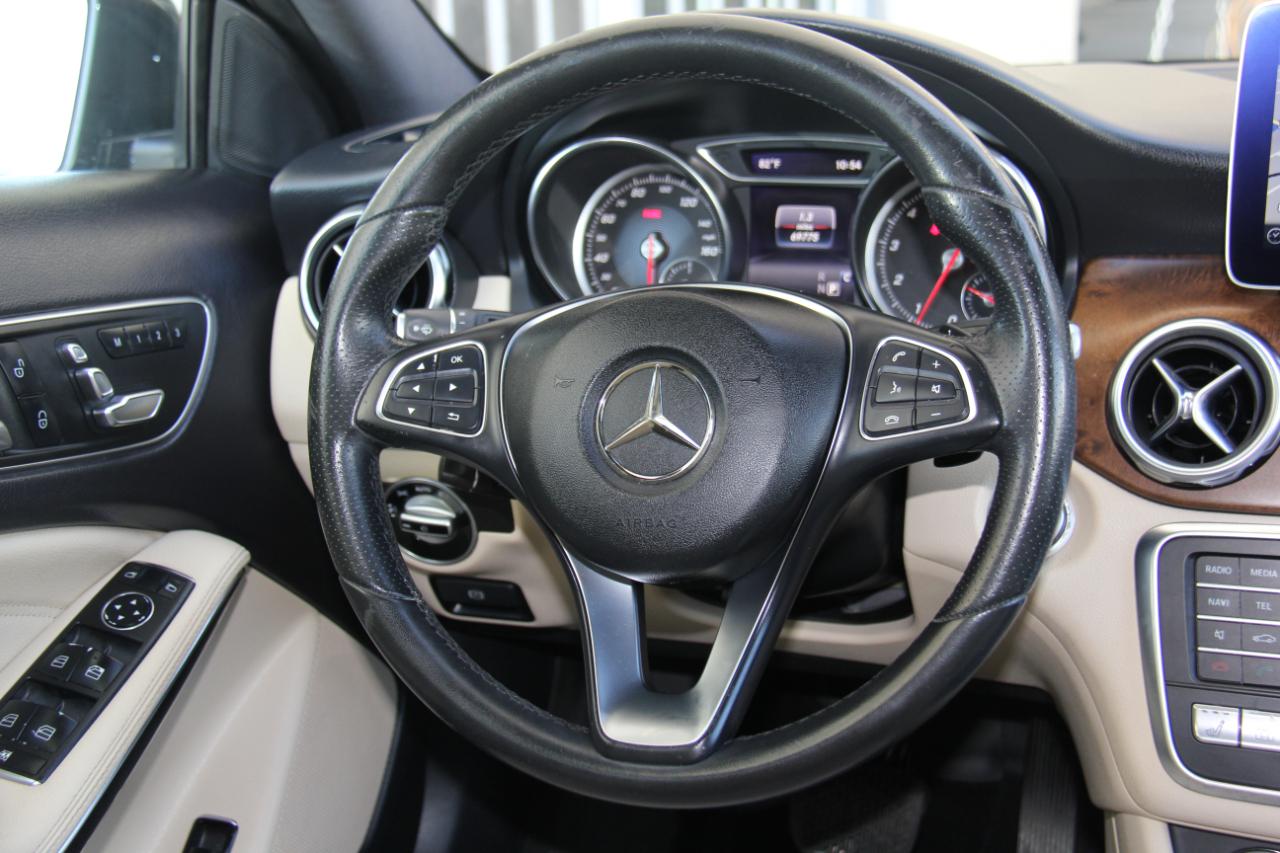 Mercedes-Benz GLA-Class GLA250 4MATIC 2018