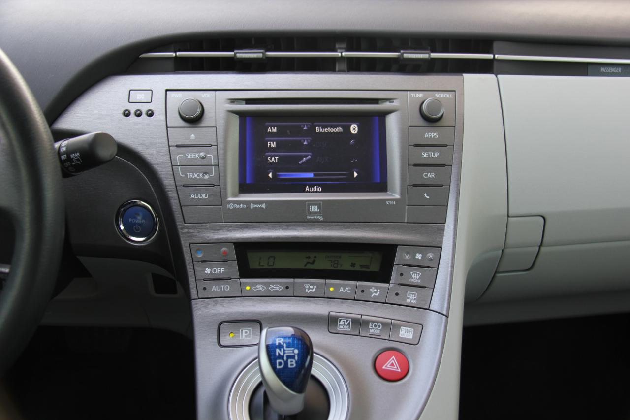 Toyota Prius Three 2015