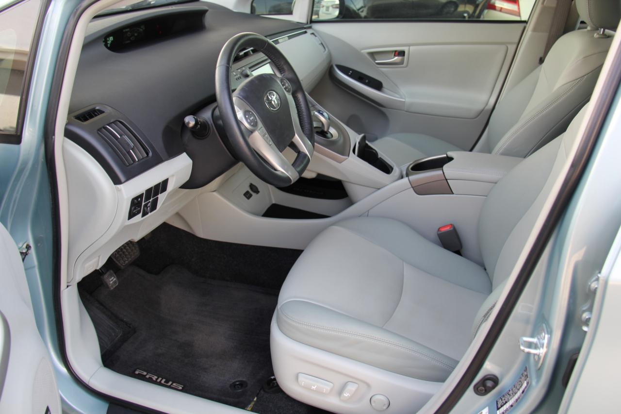 Toyota Prius Three 2015