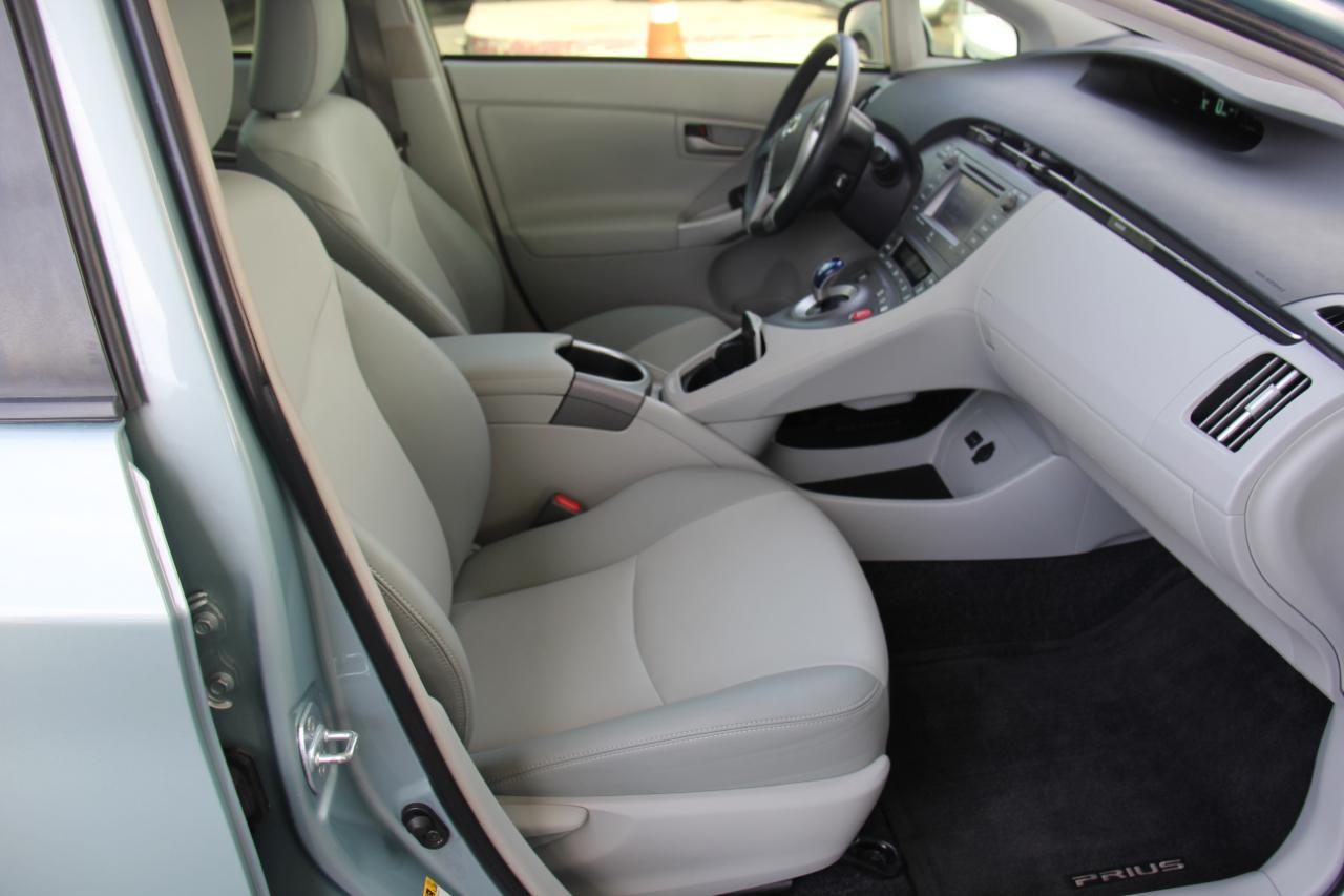 Toyota Prius Three 2015