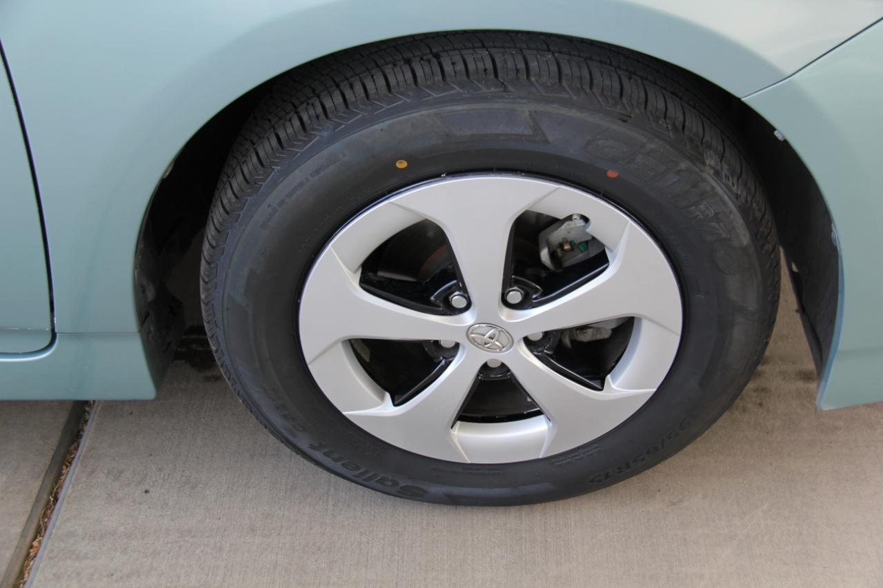 Toyota Prius Three 2015