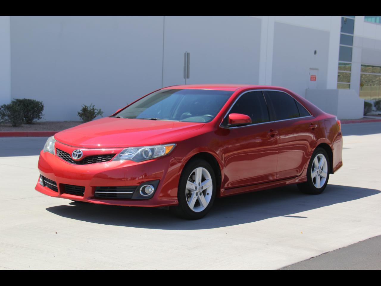 Toyota Camry SE 2013