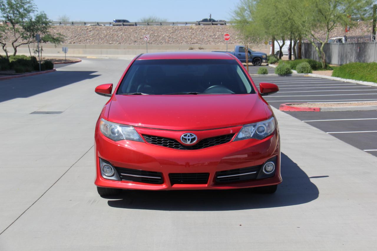 Toyota Camry SE 2013