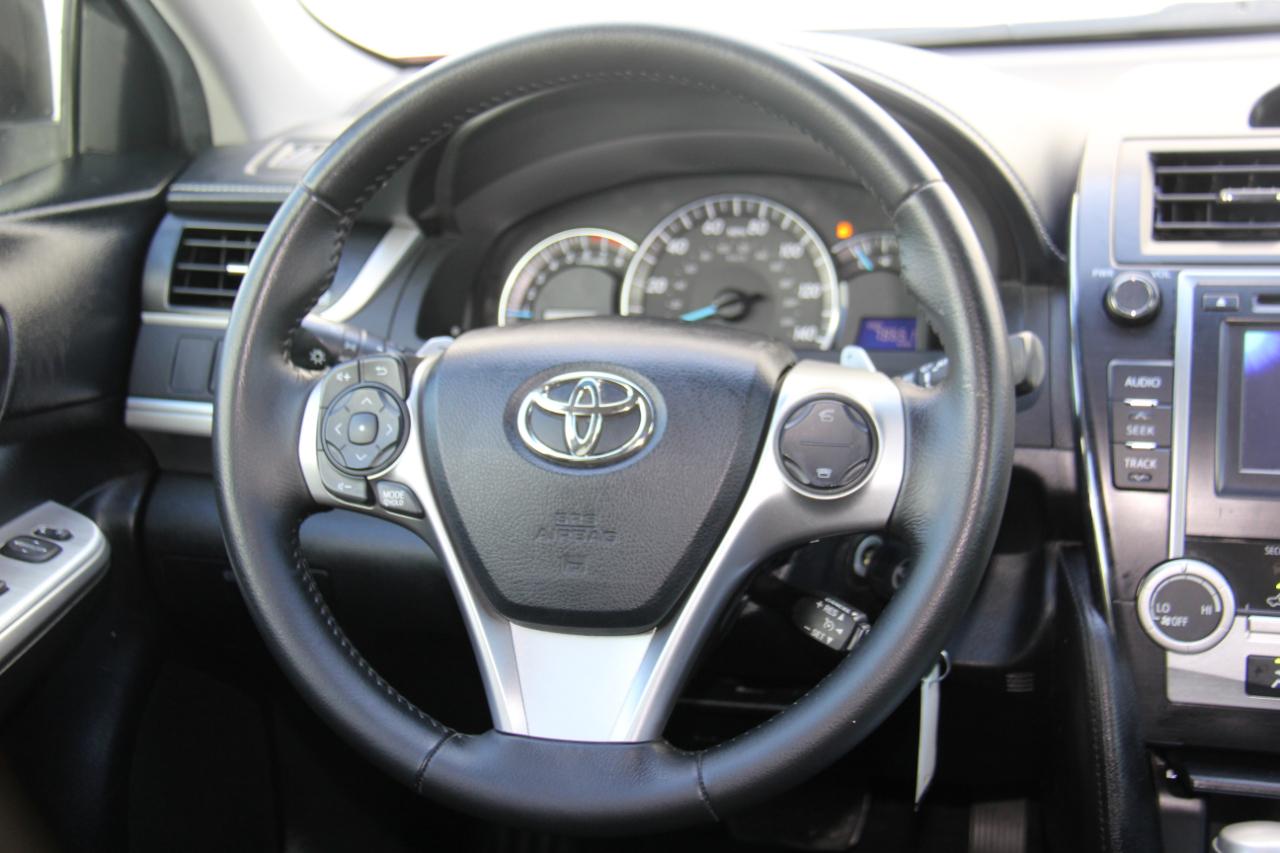 Toyota Camry SE 2013