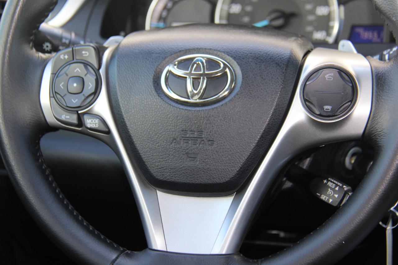 Toyota Camry SE 2013