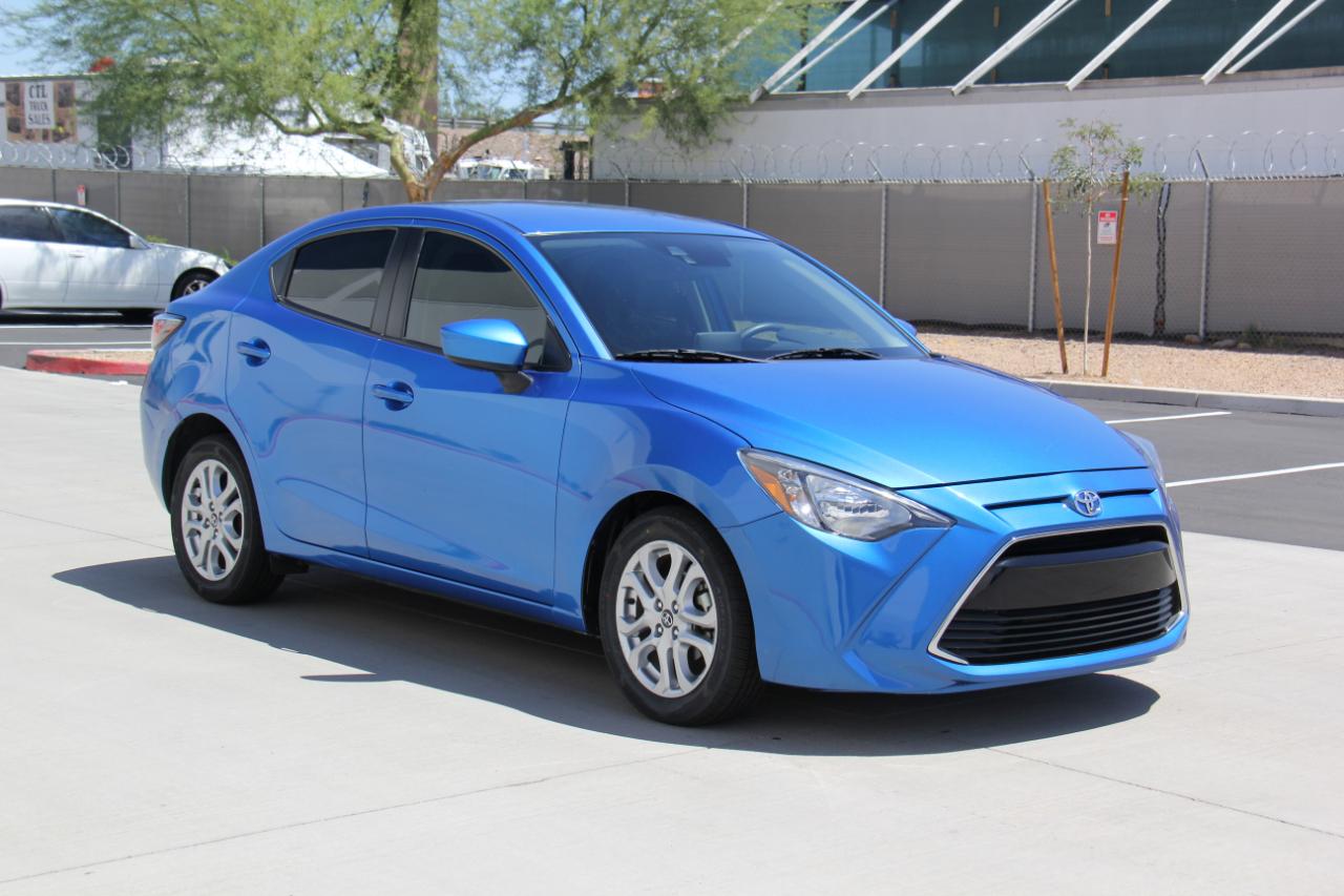 Toyota Yaris iA 6A 2018
