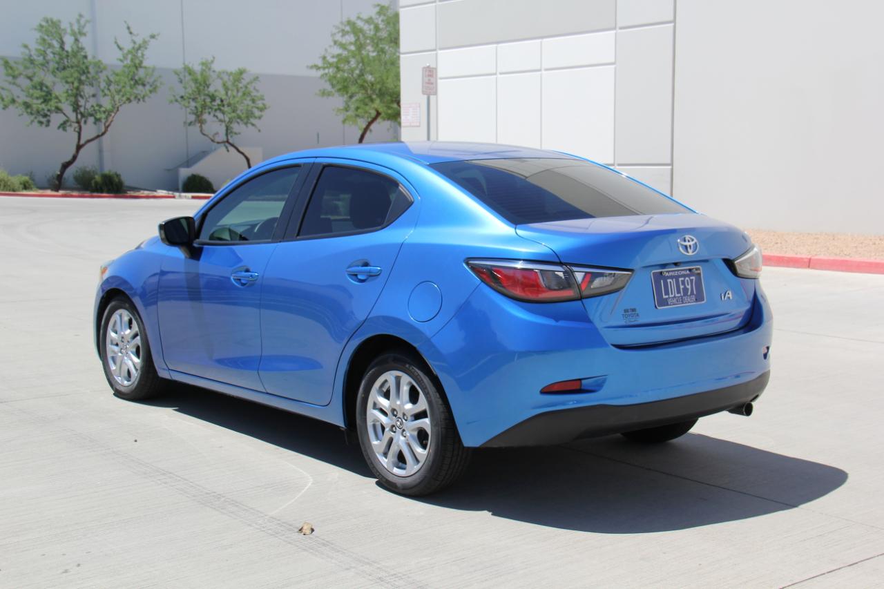 Toyota Yaris iA 6A 2018