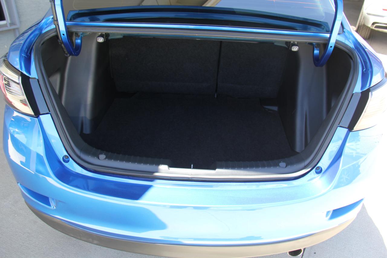 Toyota Yaris iA 6A 2018