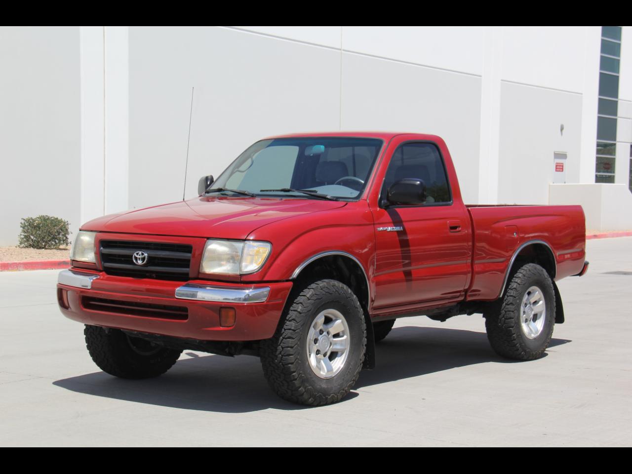 Toyota Tacoma Regular Cab 4WD 2000