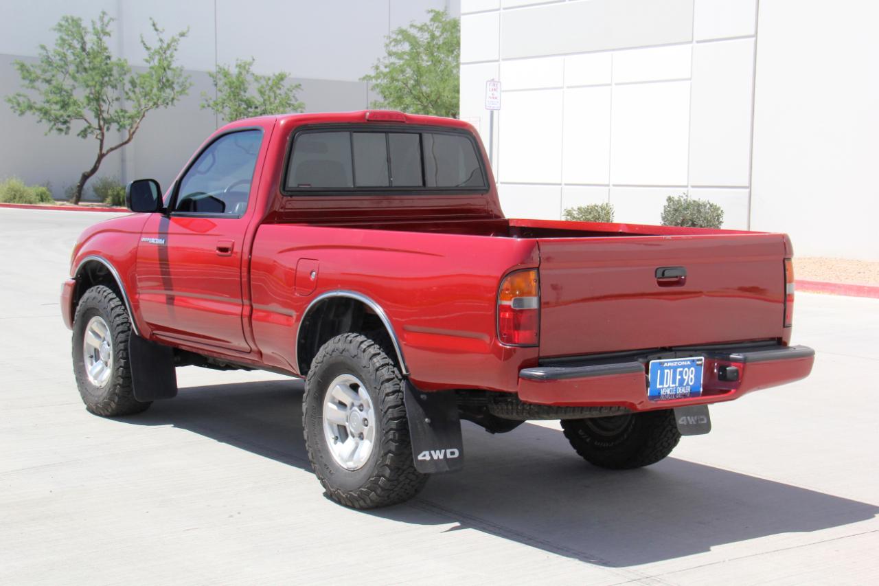 Toyota Tacoma Regular Cab 4WD 2000