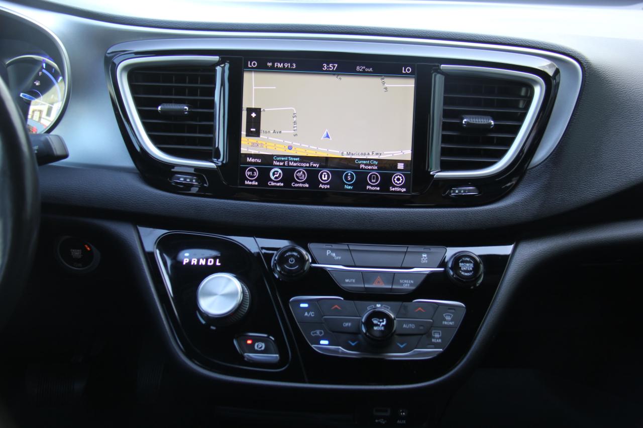 Chrysler Pacifica Hybrid Touring L 2020