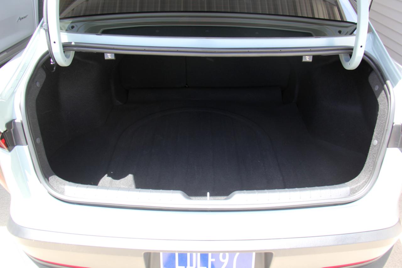 Kia K4 LXS 2025