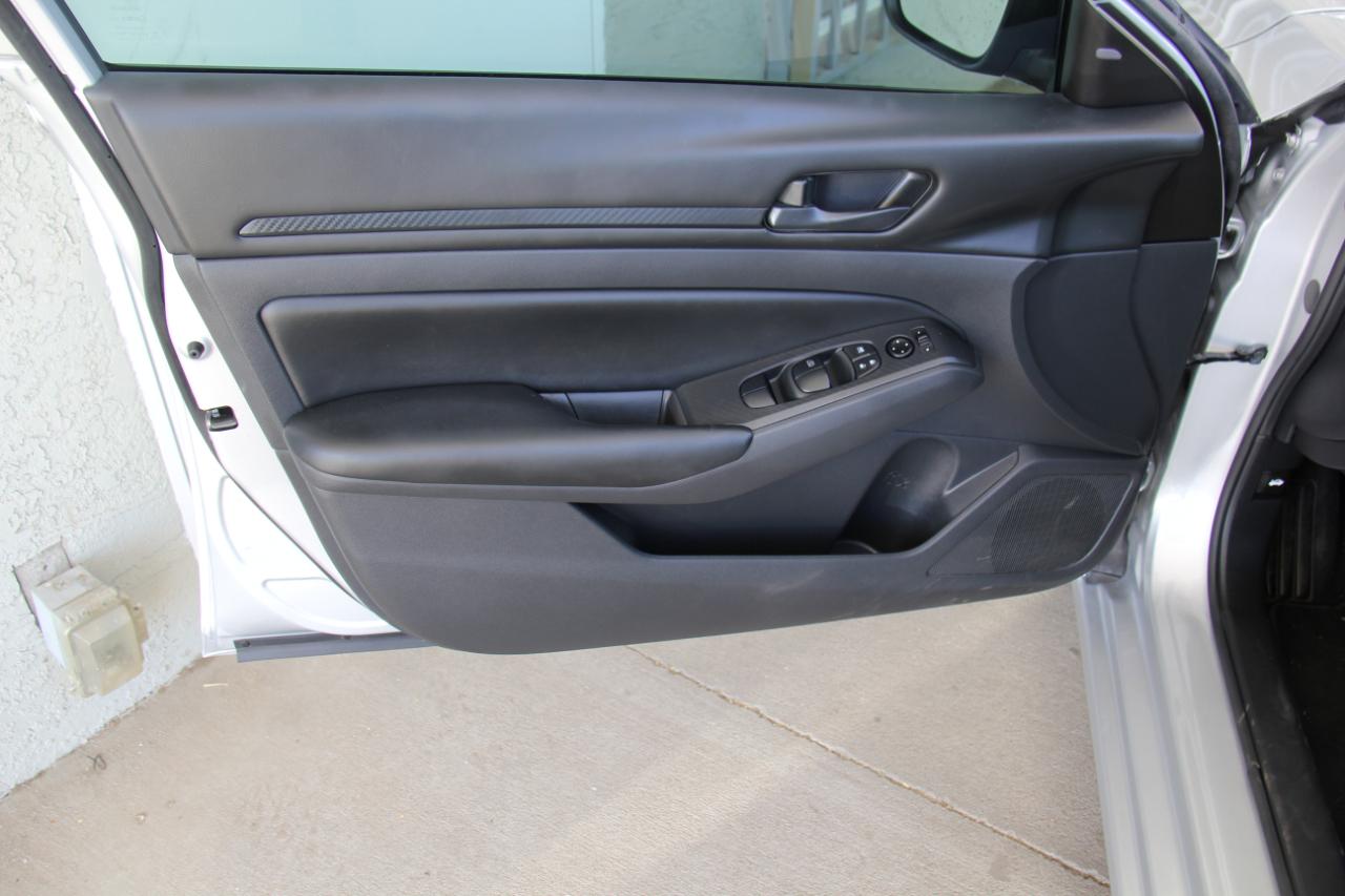 Nissan Altima 2.5 S 2024