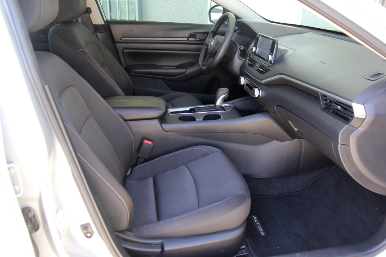 Nissan Altima 2.5 S 2024