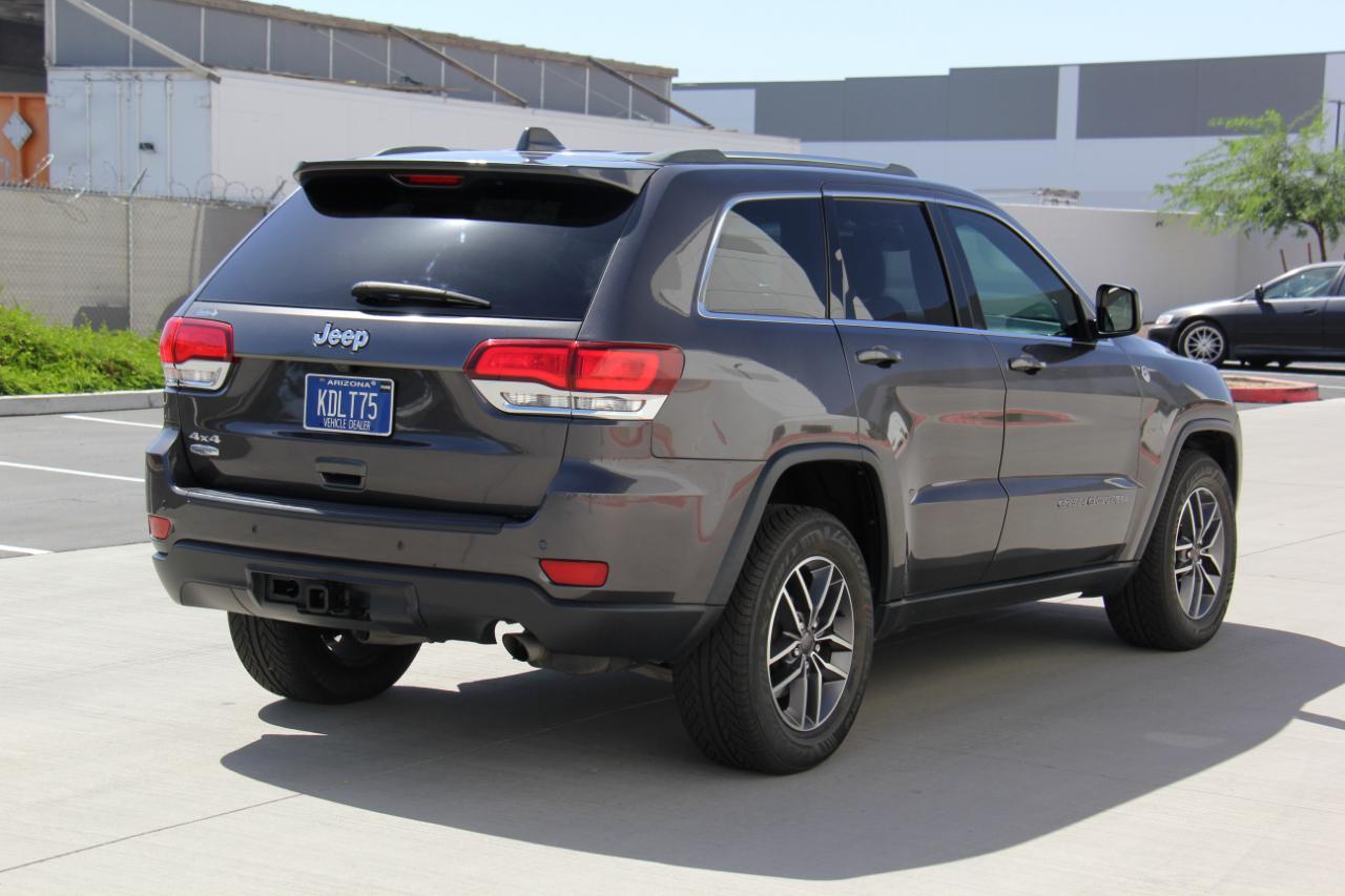 Jeep Grand Cherokee  2020
