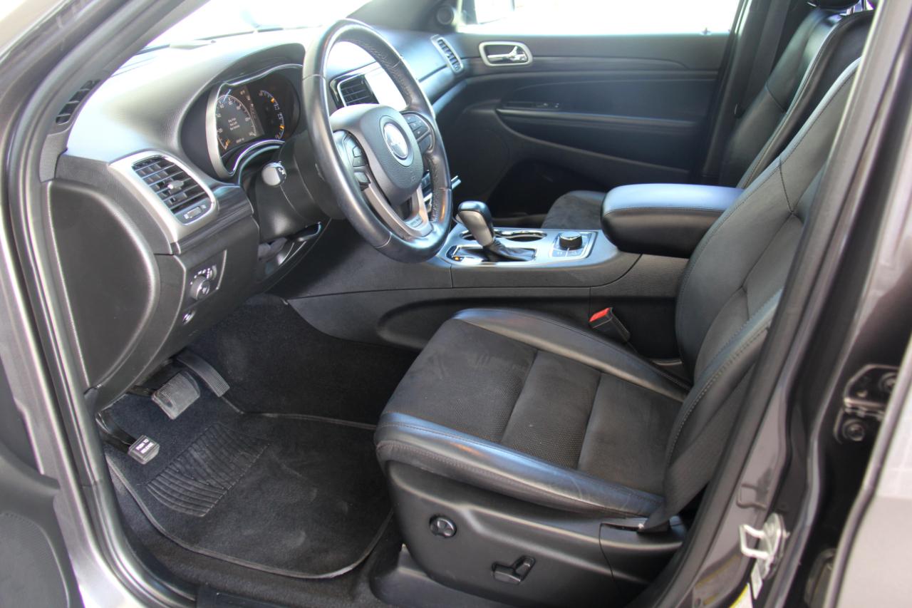 Jeep Grand Cherokee  2020
