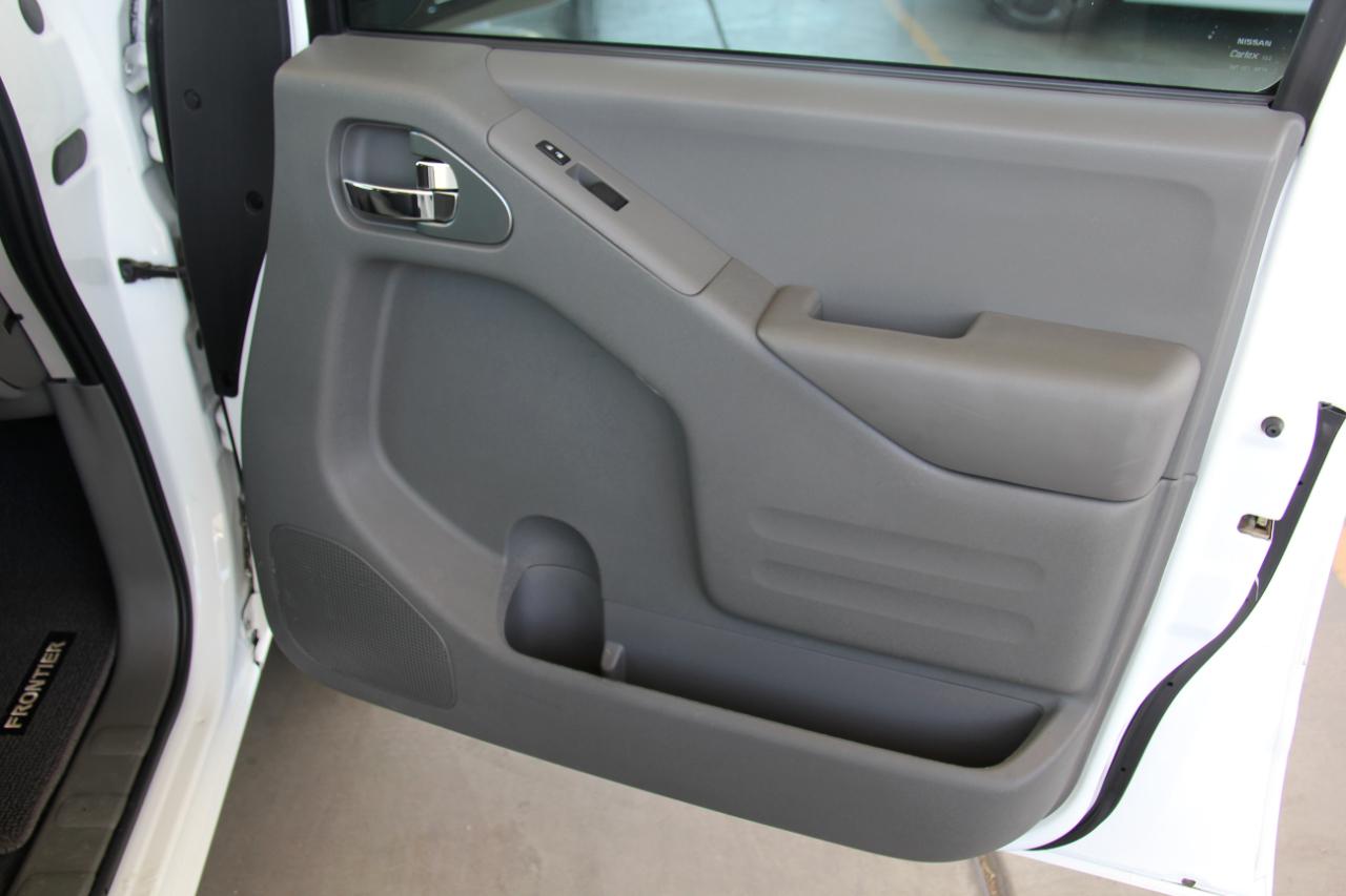 Nissan Frontier S King Cab 2WD 2020