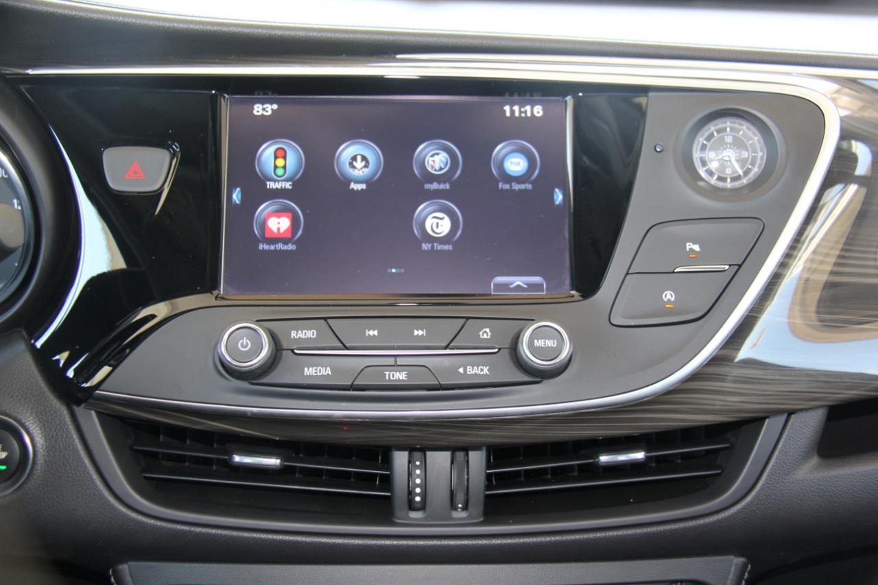 Buick Envision  2020