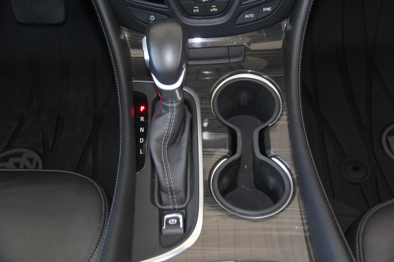Buick Envision  2020