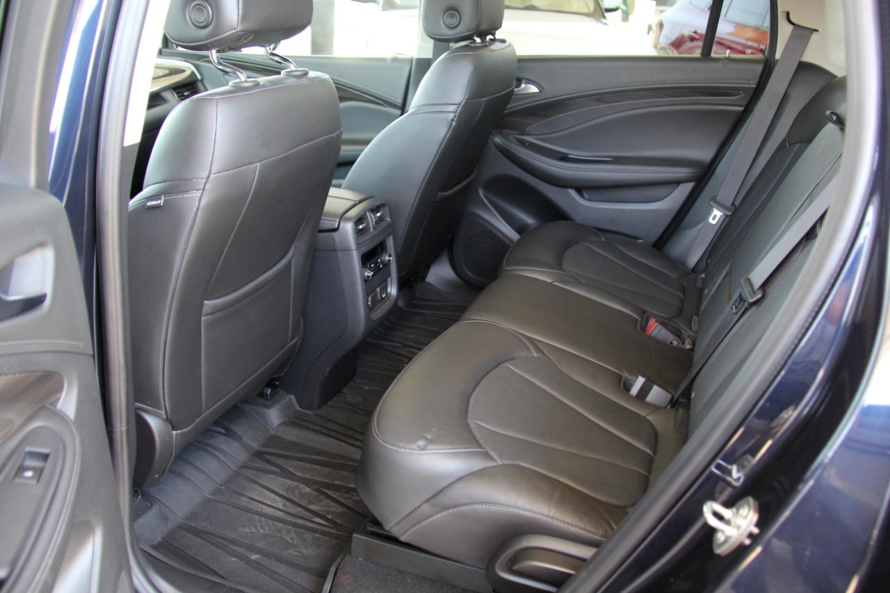 Buick Envision  2020