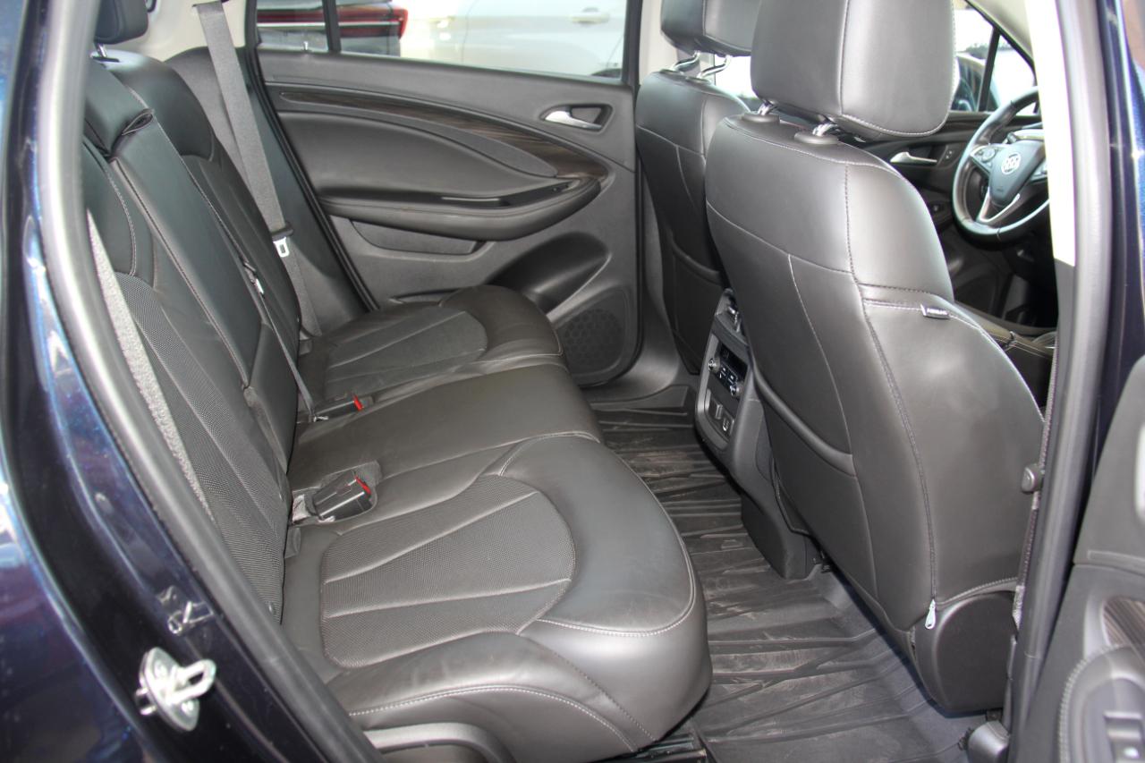 Buick Envision  2020